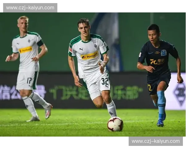 绿茵场上的冰与火之歌：顿涅茨克矿工vs门兴，谁能书写欧战新神话？